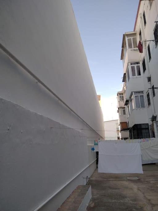 Disfruta De Un Barrio Tranquilo Apartment Alcala de Guadaira Exterior photo