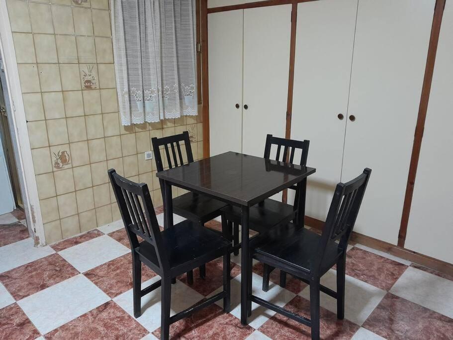 Disfruta De Un Barrio Tranquilo Apartment Alcala de Guadaira Exterior photo
